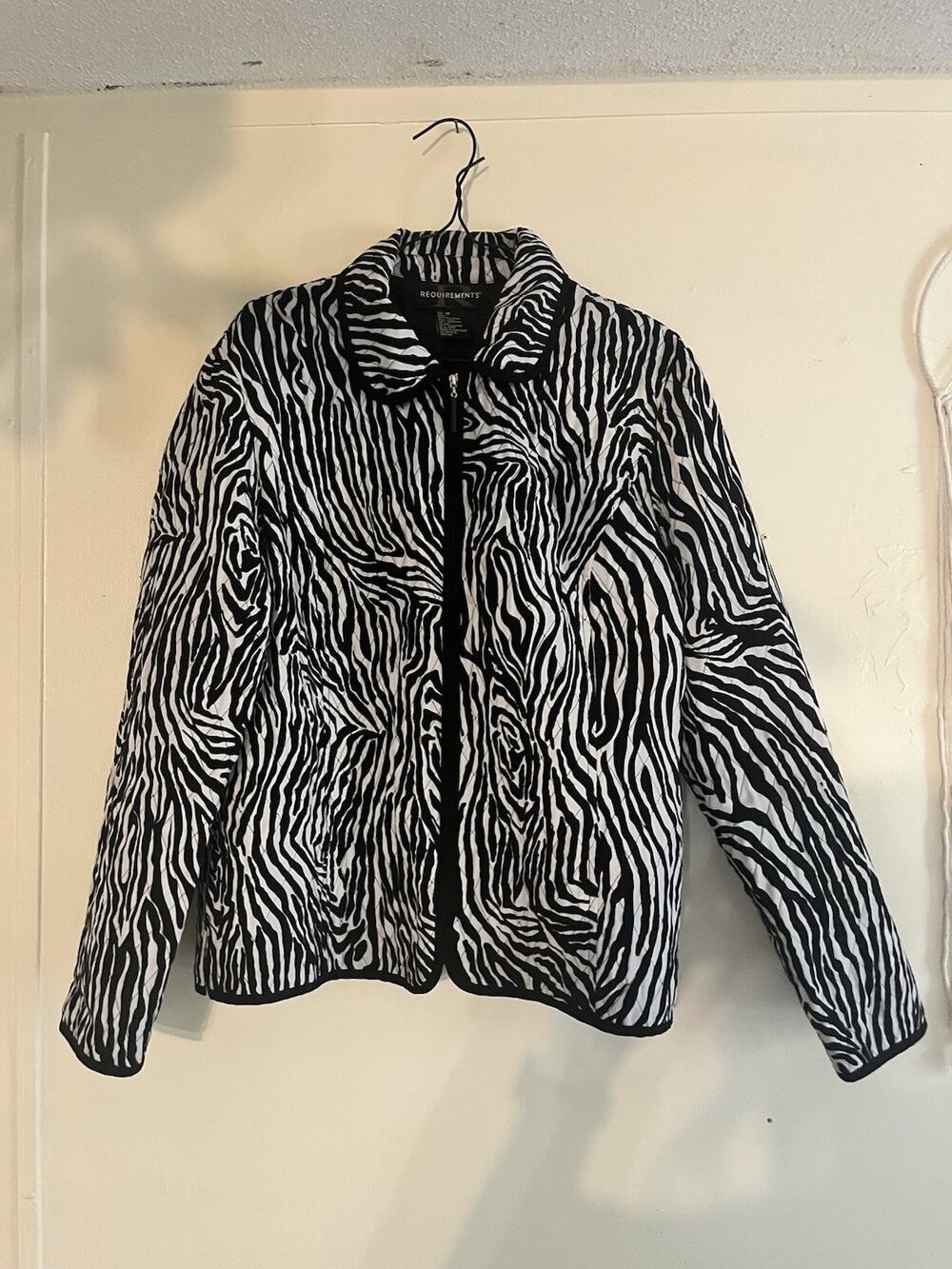 Requirements Zebra Print Quilted Zip Jacket Collared Black White Women’s M